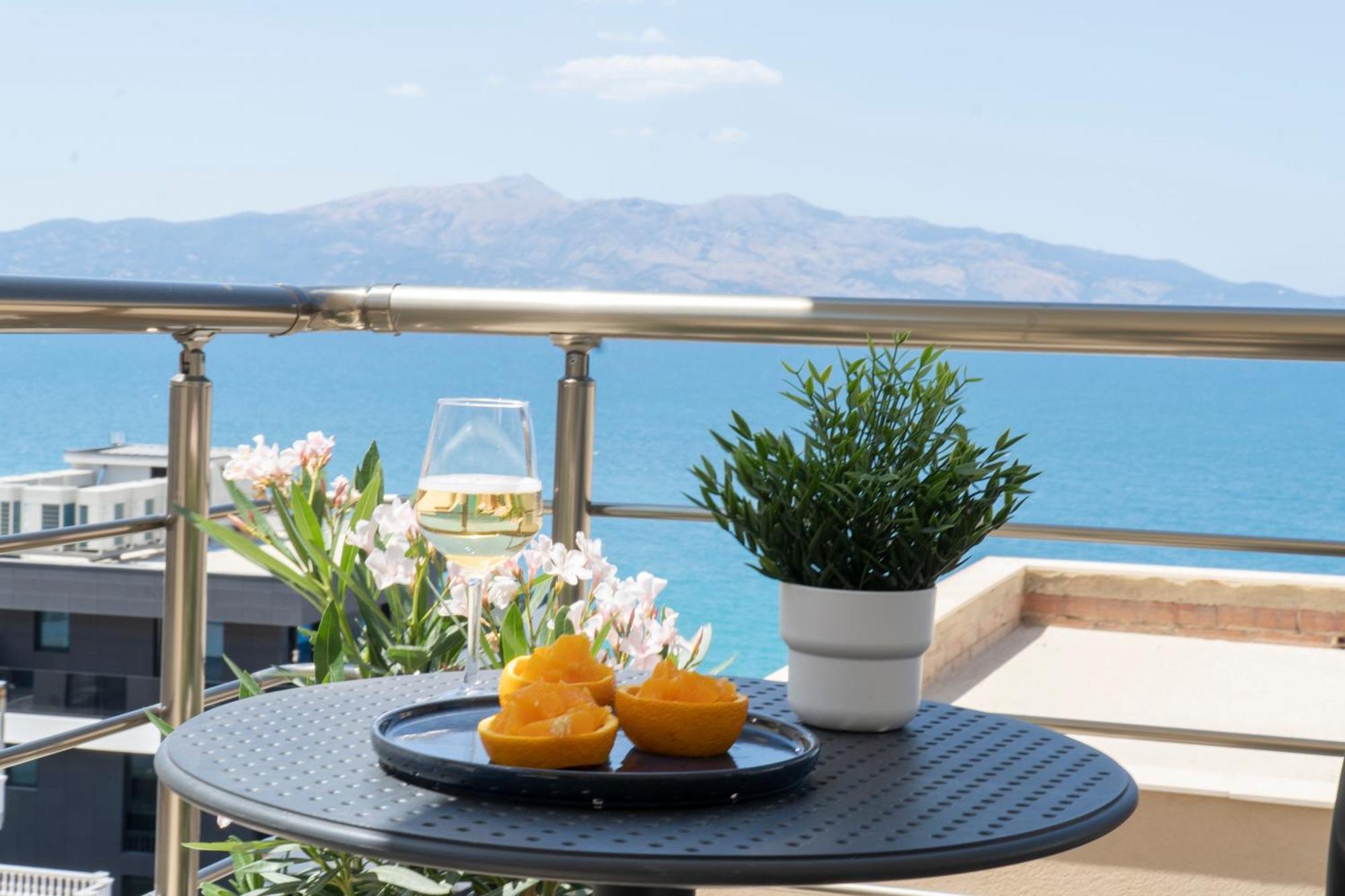 Mateo Apartments Sarandë Buitenkant foto