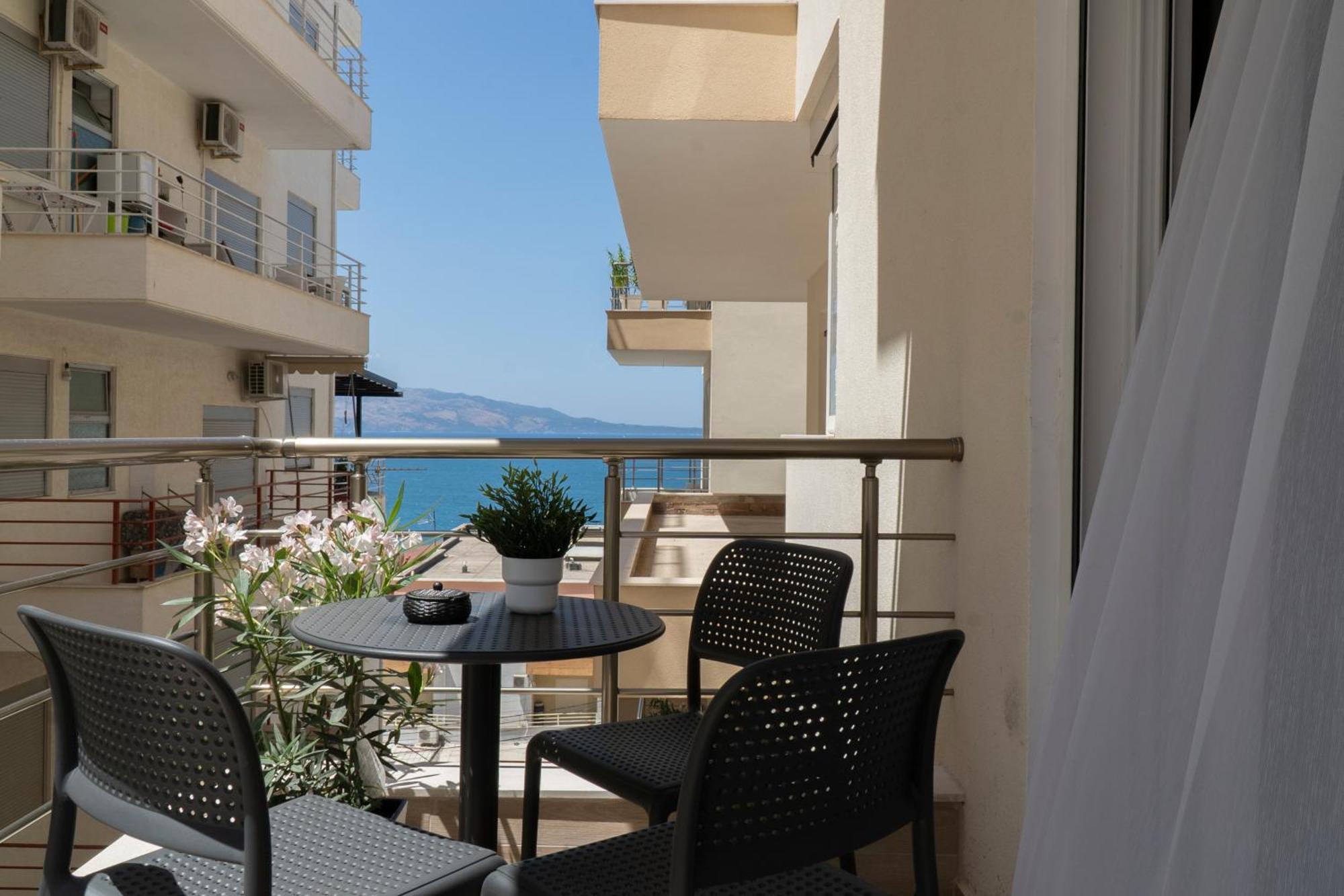 Mateo Apartments Sarandë Buitenkant foto