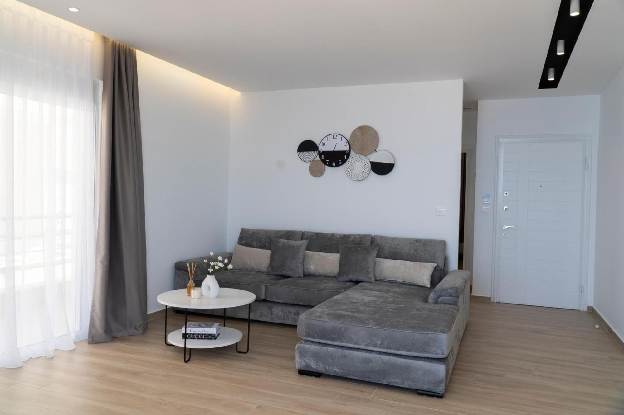 Mateo Apartments Sarandë Buitenkant foto