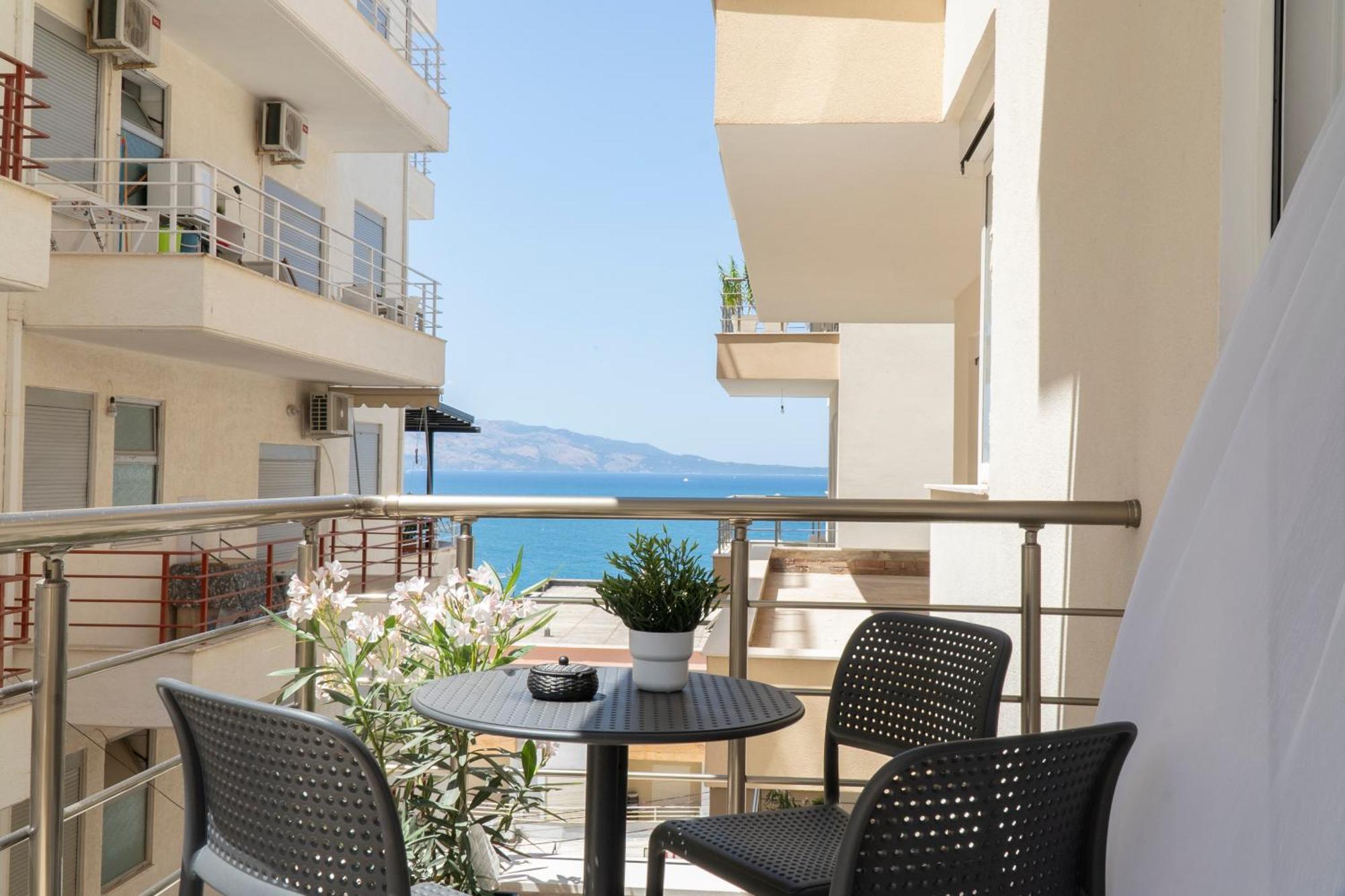 Mateo Apartments Sarandë Buitenkant foto